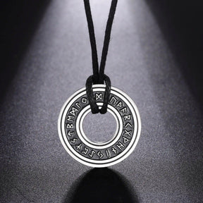 Collar Nordic Rune Elegance Amulet - Vanguardia Masculina