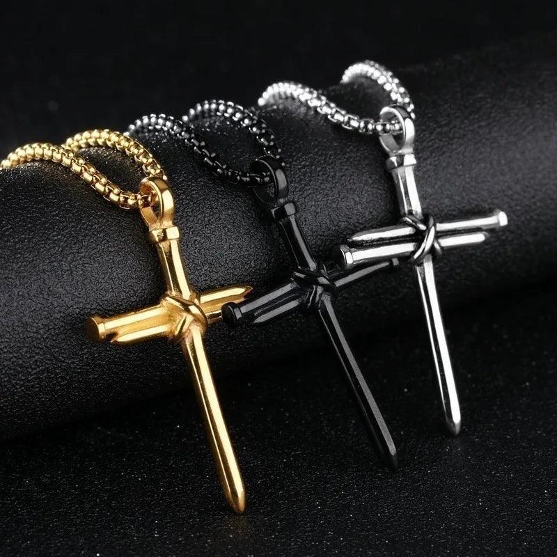 Collar Ethereal Cross Link Necklace - Vanguardia Masculina